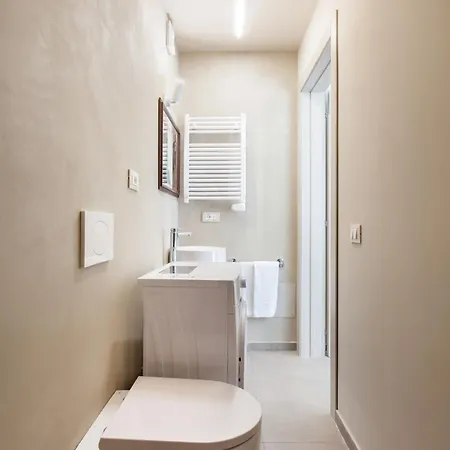 Carlotta Olivo Apartment Lazise
